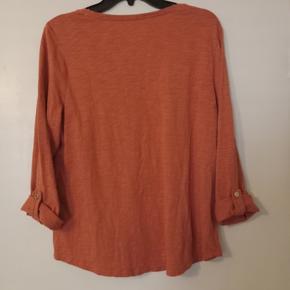 Chico's The Ultimate Tee Medium EUC Cotton Modal Tab Sleeves Lightweight Pumpkin - Picture 2 of 3